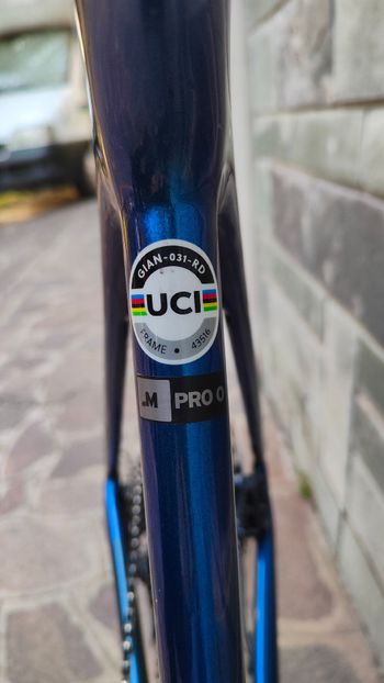 Used Giant TCR Advanced, Pro Disc 0 2021 2021 Road & Gravel, Blue — image 8 of 9