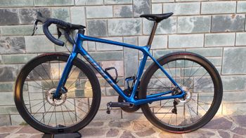 Used Giant TCR Advanced, Pro Disc 0 2021 2021 Road & Gravel, Blue — image 2 of 9