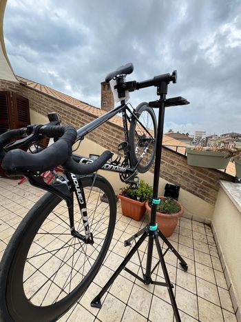 Used Cannondale SuperSix EVO Shimano Ultegra 2017 Road & Gravel, Negro — image 4 of 6