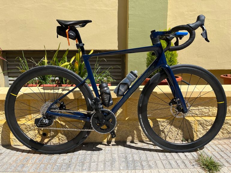 Used Berria BELADOR 8 2022 2022 Road & Gravel, Blue — image 1 of 6