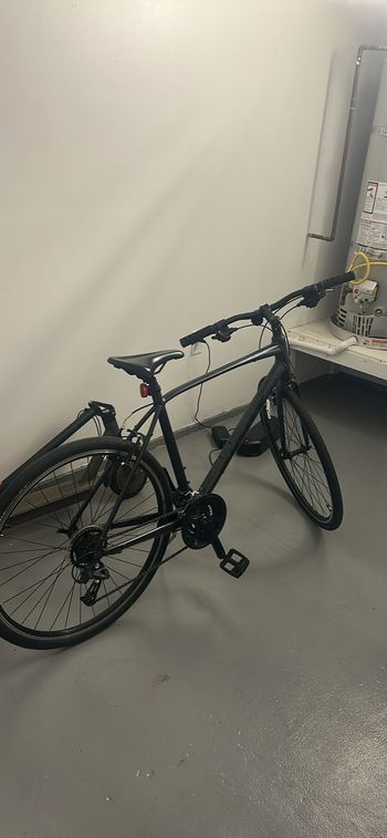 Used Giant Escape Tektro 2021 Road & Gravel