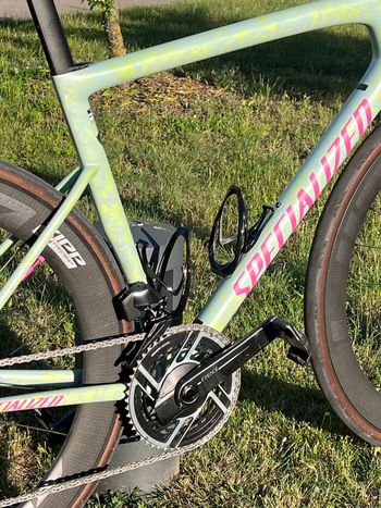 Used Specialized Tarmac SRAM Red eTap AXS 2026 Road & Gravel — image 4 of 16