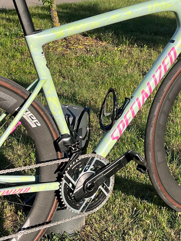 Used Specialized Tarmac SRAM Red eTap AXS 2026 Road & Gravel — image 4 of 16
