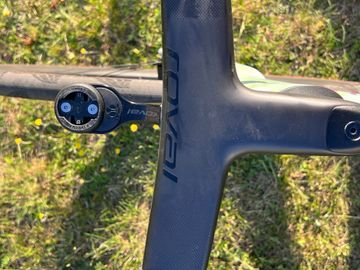 Used Specialized Tarmac SRAM Red eTap AXS 2026 Road & Gravel, Green — image 14 of 16