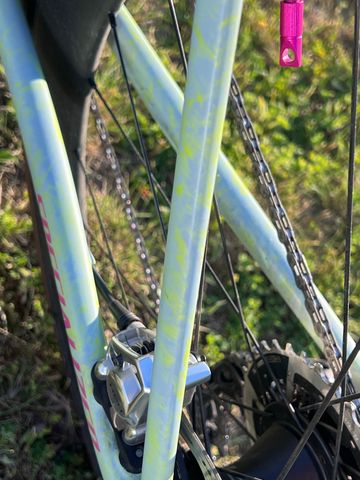 Used Specialized Tarmac SRAM Red eTap AXS 2026 Road & Gravel, Green — image 12 of 16