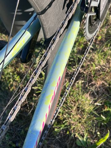Used Specialized Tarmac SRAM Red eTap AXS 2026 Road & Gravel, Green — image 13 of 16