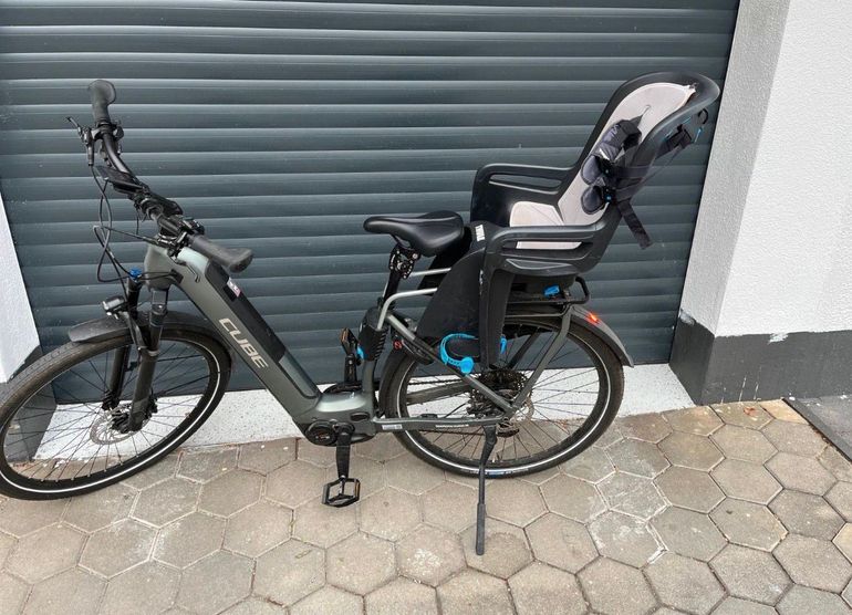 Used CUBE KATHMANDU HYBRID, PRO 750 2024 2024 Urban — image 1 of 8
