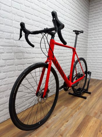 Used Canyon Endurace CF 7 2023 2023 Road & Gravel, Red — image 5 of 6