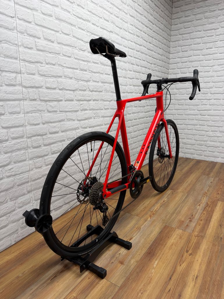 Used Canyon Endurace CF 7 2023 2023 Road & Gravel, Red — image 3 of 6