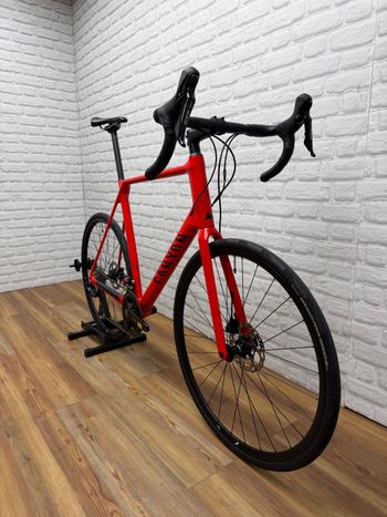 Used Canyon Endurace CF 7 2023 2023 Road & Gravel, Red — image 2 of 6