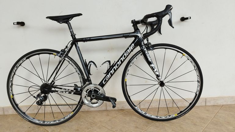 Used Cannondale SuperSix EVO Ultegra 2019 2019 Road & Gravel, Black — image 1 of 8
