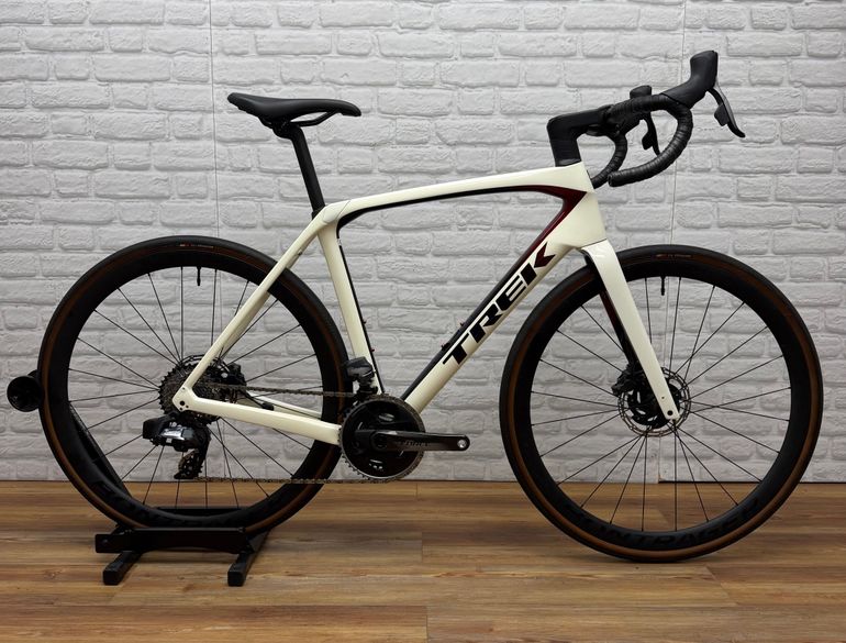 Used Trek Domane SL 7 eTap Gen 4 2023 2023 Road & Gravel, White — image 1 of 6