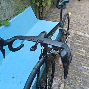 Used Specialized Tarmac SL7 Pro - Ultegra Di2 2022 2022 Road & Gravel, Negro — image 2 of 12
