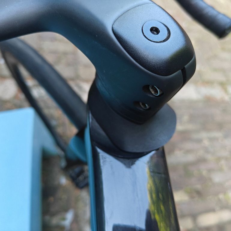 Used Specialized Tarmac SL7 Pro - Ultegra Di2 2022 2022 Road & Gravel, Negro — image 9 of 12