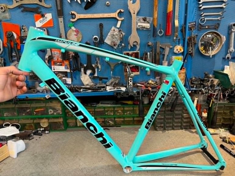 Used Bianchi IMPULSO. 2020. NOS. NUOVO. Frameset 2020 Road & Gravel, Blue — image 2 of 10