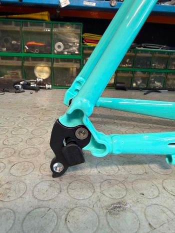 Used Bianchi IMPULSO. 2020. NOS. NUOVO. Frameset 2020 Road & Gravel, Blue — image 4 of 10