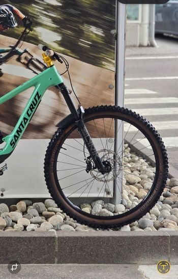 Used Santa Cruz Megatower S / Carbon C / 29 2020 2020 Mountainbike, Green — image 2 of 3