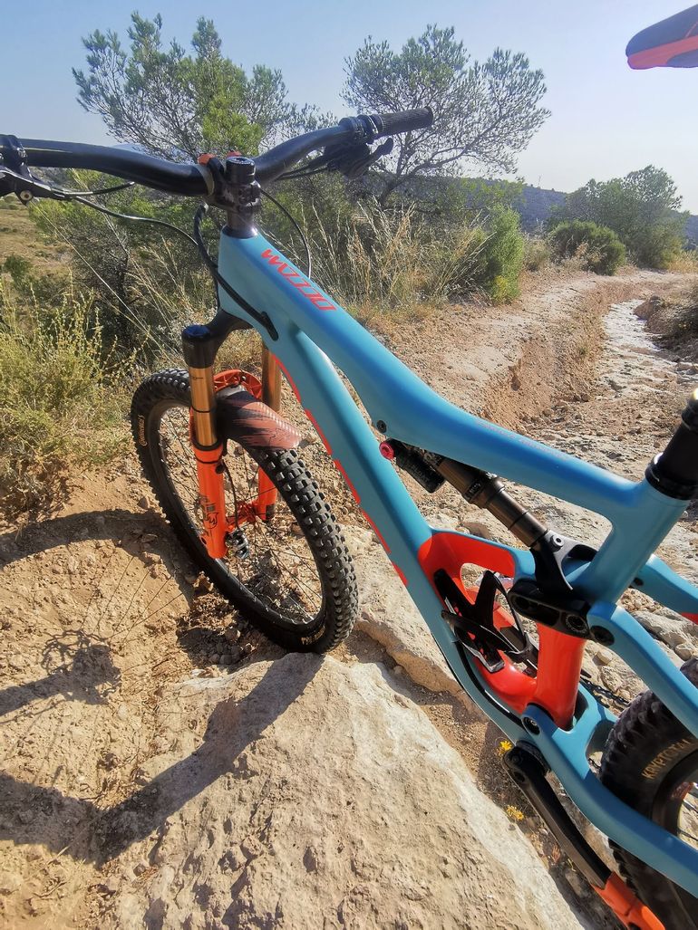 Used Orbea OCCAM M10 2022 2022 Mountainbike, Green, 29 — image 7 of 13