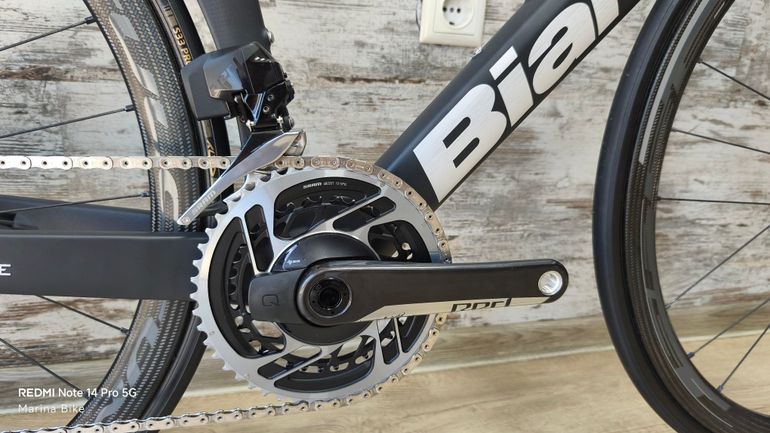 Used Bianchi Oltre RC - Sram Red eTap AXS disc 2023 2023 Road & Gravel, Green — image 5 of 41