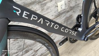 Used Bianchi Oltre RC - Sram Red eTap AXS disc 2023 2023 Road & Gravel, Green — image 24 of 41