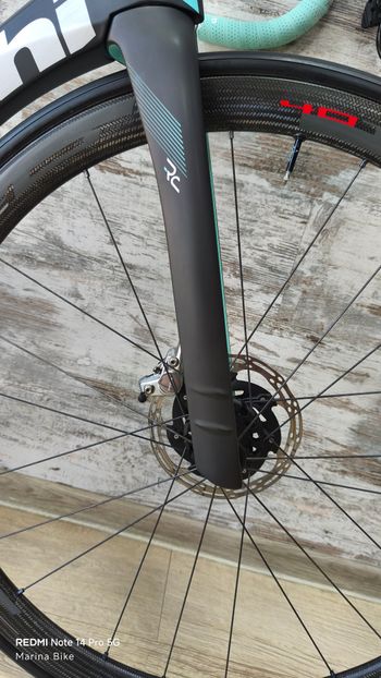 Used Bianchi Oltre RC - Sram Red eTap AXS disc 2023 2023 Road & Gravel, Green — image 20 of 41