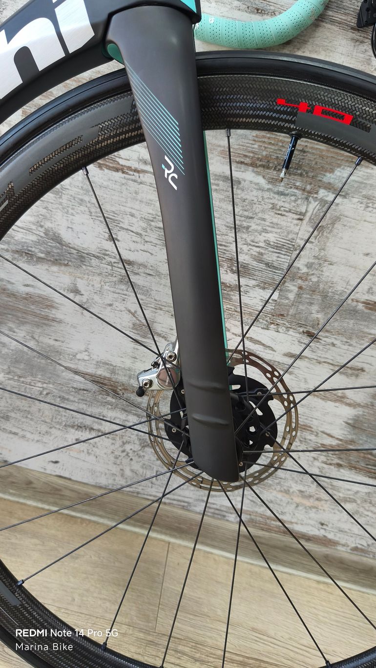 Used Bianchi Oltre RC - Sram Red eTap AXS disc 2023 2023 Road & Gravel, Green — image 20 of 41