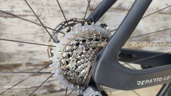 Used Bianchi Oltre RC - Sram Red eTap AXS disc 2023 2023 Road & Gravel, Green — image 10 of 41
