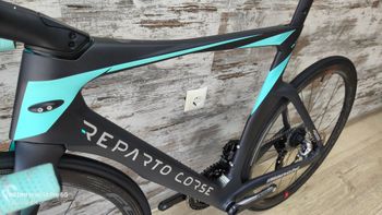 Used Bianchi Oltre RC - Sram Red eTap AXS disc 2023 2023 Road & Gravel, Green — image 23 of 41