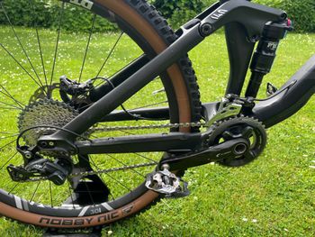 Used Canyon Spectral CF 8.0 (2017) 2017 Mountainbike — image 6 of 6