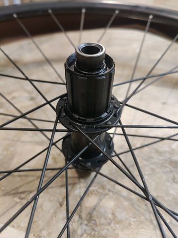 Used Scott Addict 40 2022 2022 Road & Gravel, Green — image 20 of 22