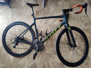 Gebrauchtes Scott Addict 40 2022 2022 Road & Gravel