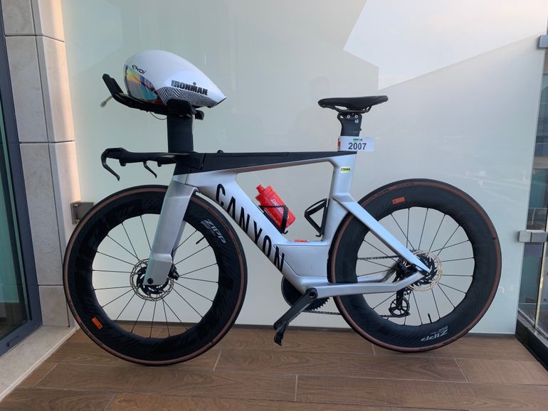 Used Canyon Speedmax CFR Disc eTap 2023 2023 Road & Gravel, Light Gray — image 1 of 11