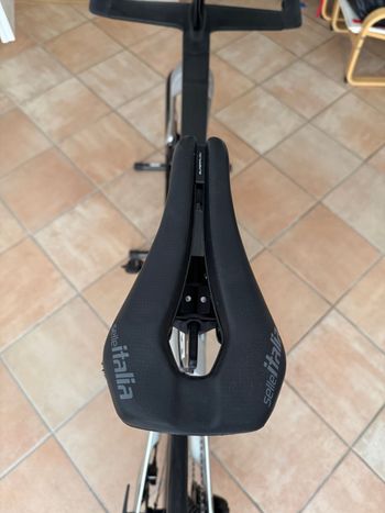 Used Canyon Speedmax CFR Disc eTap 2023 2023 Road & Gravel, Light Gray — image 3 of 11
