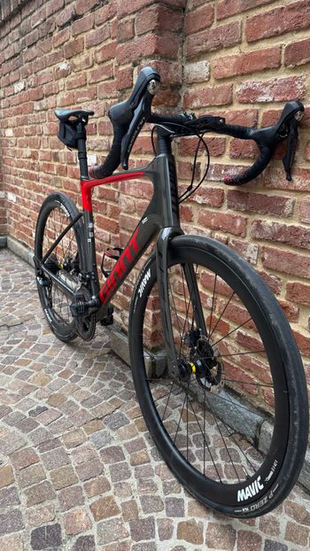 Used Giant Defy Advanced 1 2019 2019 Road & Gravel, Grigio chiaro — image 4 of 5