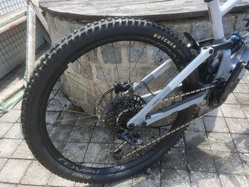 Used Specialized SRAM X01 2022 Mountainbike, Light Gray — image 10 of 16
