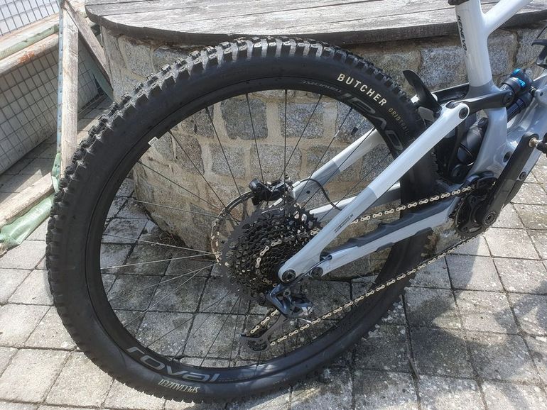 Used Specialized SRAM X01 2022 Mountainbike, Light Gray — image 10 of 16