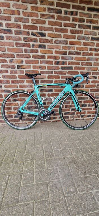 Used Bianchi Oltre Shimano Dura Ace Di2 2019 Road & Gravel