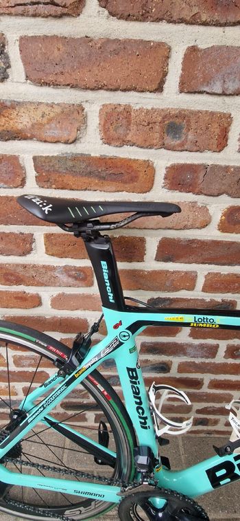 Used Bianchi Oltre Shimano Dura Ace Di2 2019 Road & Gravel — image 3 of 9
