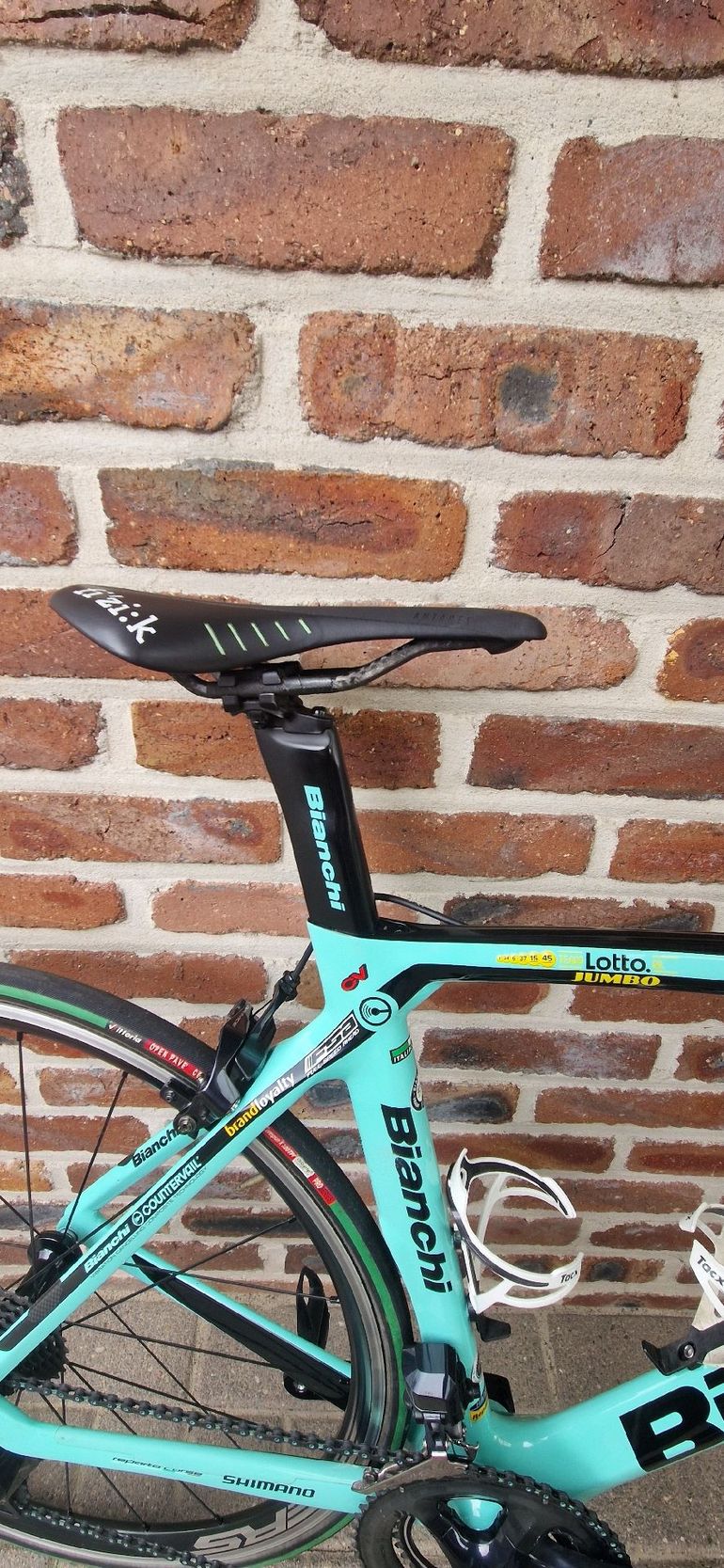 Used Bianchi Oltre Shimano Dura Ace Di2 2019 Road & Gravel — image 3 of 9