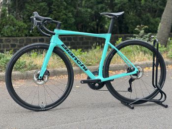Used Bianchi Specialissima COMP Ultegra Di2 2024 2024 Road & Gravel, Verde — image 20 of 21