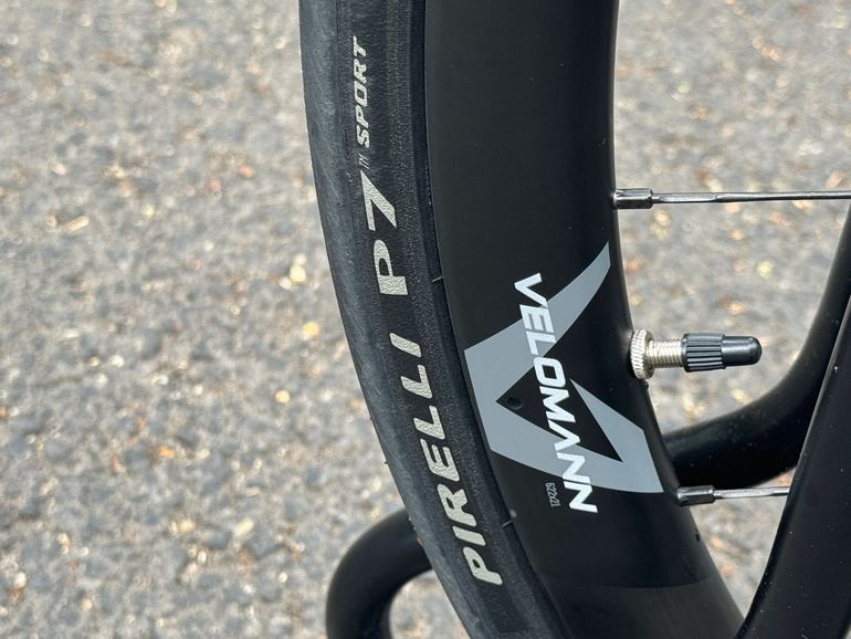 Used Bianchi Specialissima COMP Ultegra Di2 2024 2024 Road & Gravel, Verde — image 14 of 21