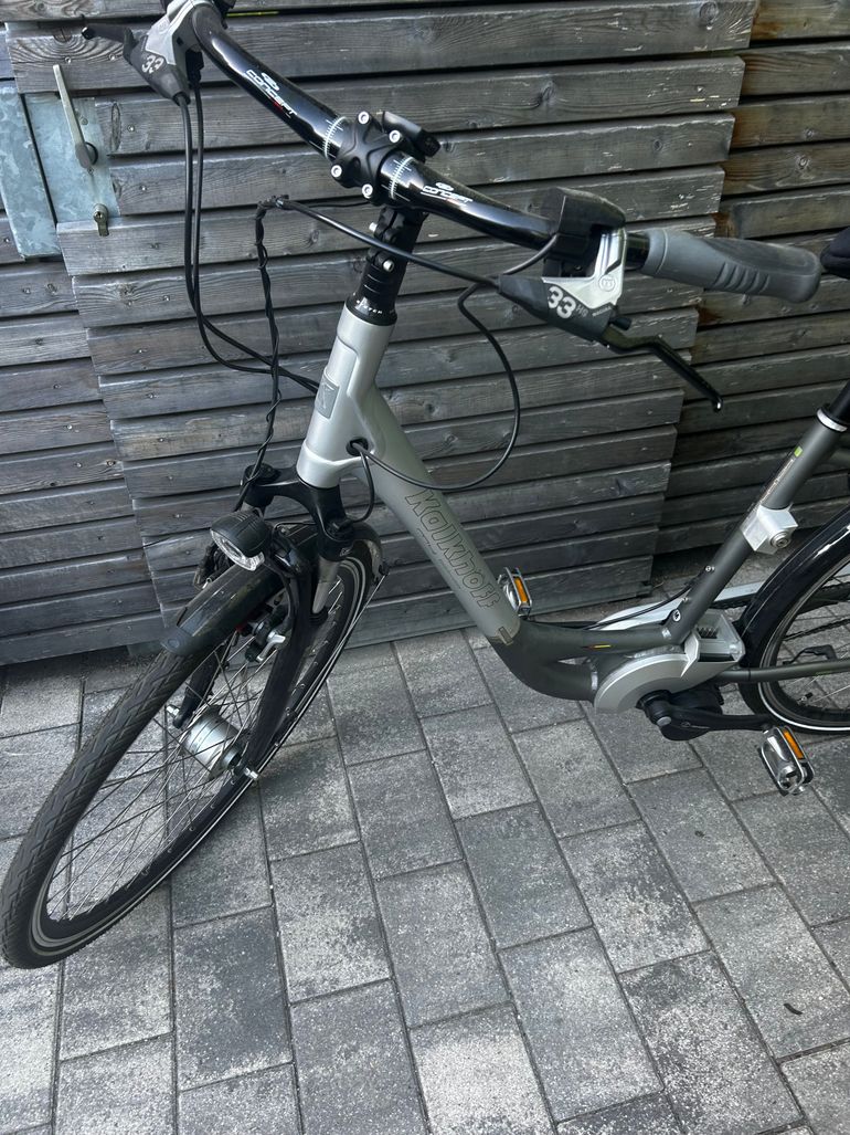 Used Kalkhoff Kalkhoff Impulse XXL 8R 8G Nexus 2013 Road & Gravel, Light Gray — image 2 of 3