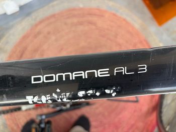 Used Trek Domane Shimano Sora 2016 Road & Gravel, Schwarz — image 9 of 9