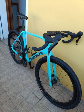 Brugt Bianchi Impulso COMP GRX 610 disc 2024 2024 Road & Gravel — billede 14 af 18