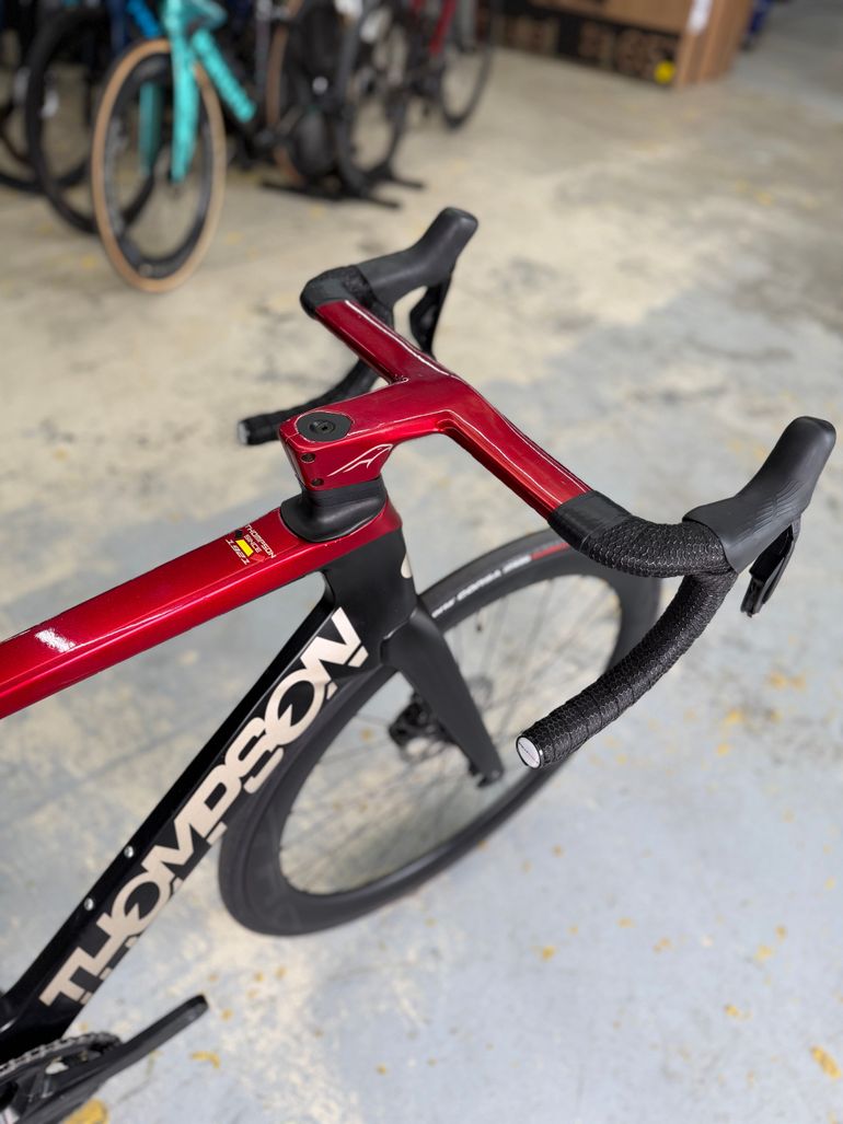 Used Thompson Falcon Di2 Carbon 2023 Road & Gravel, Black — image 8 of 24