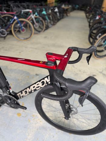 Used Thompson Falcon Di2 Carbon 2023 Road & Gravel, Black — image 4 of 24