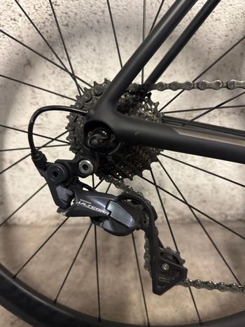 Used Trek Emonda Shimano Dura Ace Di2 2021 Road & Gravel, Black — image 3 of 5