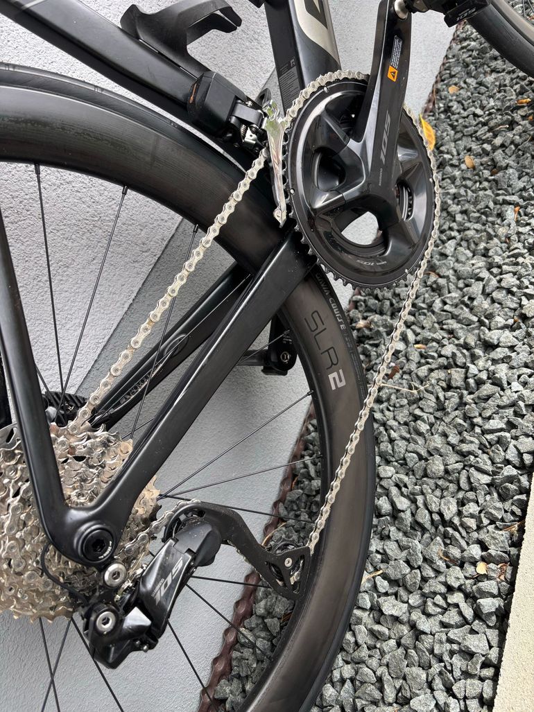 Used Giant Propel Advanced 1 2027 2027 Road & Gravel, Black — image 3 of 3