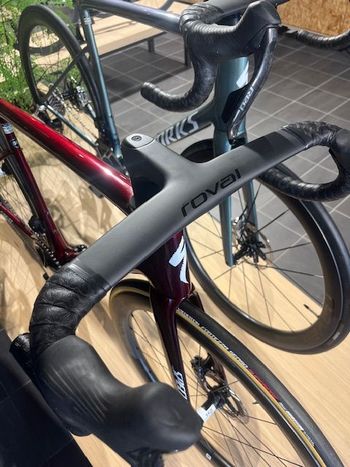 Used Specialized S-Works Tarmac SL8 - Shimano Dura-Ace Di2 2026 2026 Road & Gravel, Red — image 2 of 3