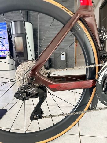 Used Orbea Orbea Orca Aero OMX 2025 Road & Gravel, Red — image 6 of 7